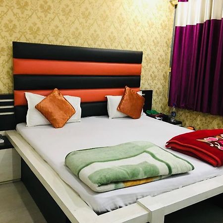 Hotel Natraj Sasarām 외부 사진