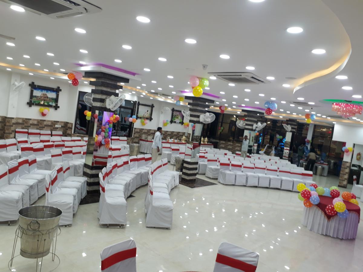 Hotel Natraj Sasarām 외부 사진